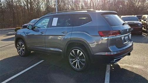 2022 Volkswagen Atlas 3.6L SE w/Technology