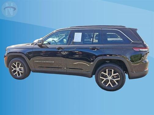 Diamond Black 2025 Jeep Grand Cherokee Limited