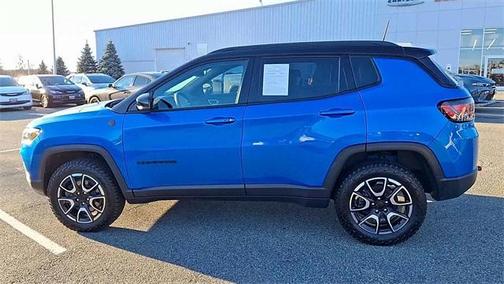 2024 Jeep Compass Trailhawk