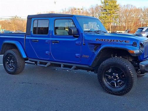 2022 Jeep Gladiator Mojave