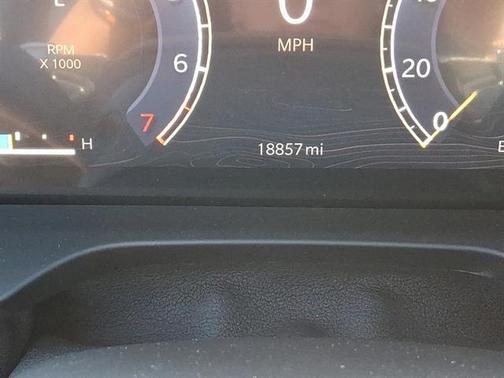 Diamond Black 2024 Jeep Grand Cherokee Laredo