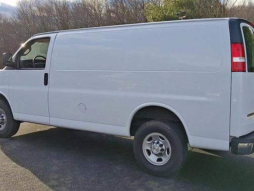 2023 Chevrolet Express 2500 Work Van