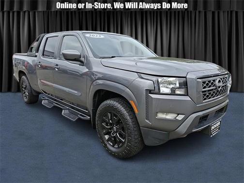 2023 Nissan Frontier SV