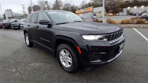2022 Jeep Grand Cherokee Laredo