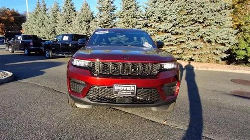 2024 Jeep Grand Cherokee Laredo