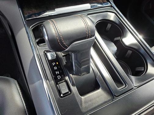 Agate Black 2023 Ford F-150 Lightning LARIAT