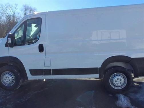 2025 RAM ProMaster 1500 Low Roof