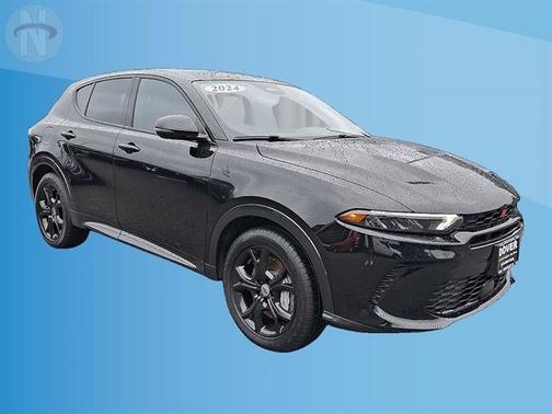 8 BALL 2024 Dodge Hornet R/T Plus