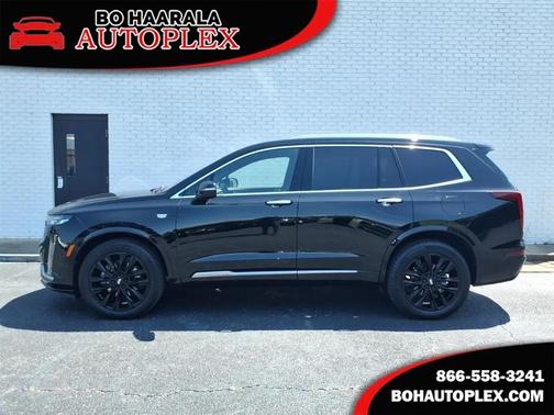 Stellar Black Metallic 2024 Cadillac XT6 Luxury AWD