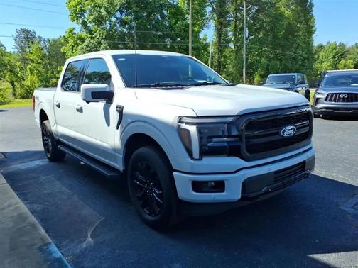 White 2025 Ford F-150 Lariat