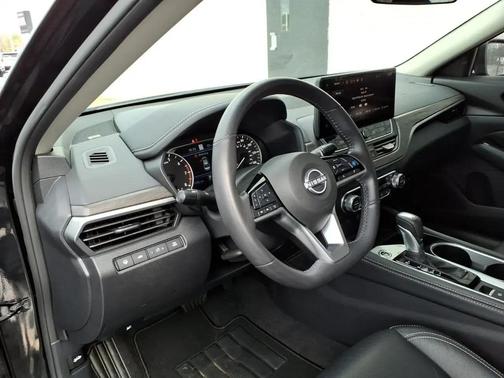 2024 Nissan Altima 2.5 SL