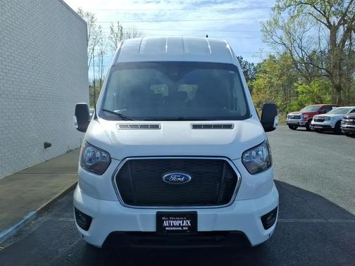 2024 Ford Transit-350 XLT
