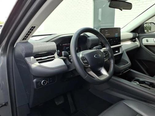 Carbonized Gray Metallic 2025 Ford Explorer Active