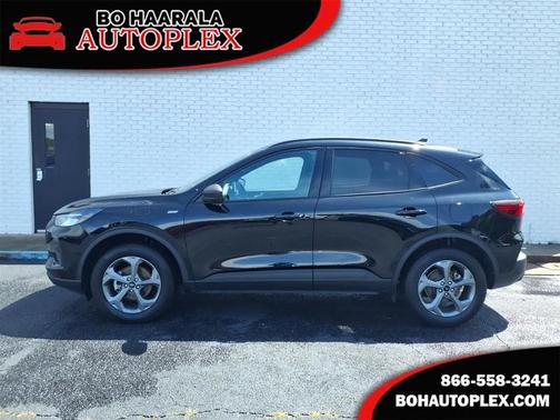 Agate Black Metallic 2025 Ford Escape ST-Line