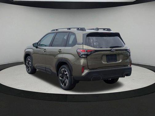 Autumn Green Metallic 2026 Subaru Forester Limited