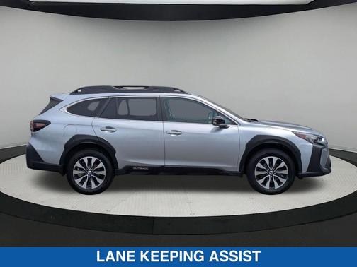 Ice Silver Metallic 2023 Subaru Outback Limited XT