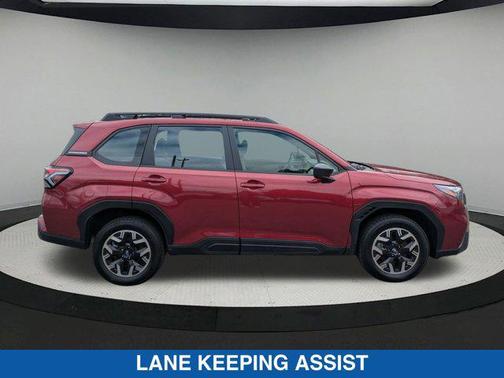 2025 Subaru Forester Base