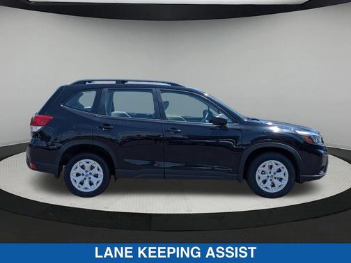 Crystal Black Pearl 2020 Subaru Forester Base