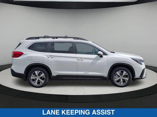 Crystal White Pearl 2023 Subaru Ascent Premium 8-Passenger