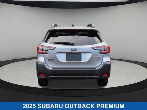 Ice Silver Metallic 2025 Subaru Outback Premium