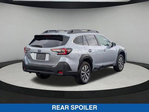 Ice Silver Metallic 2025 Subaru Outback Premium