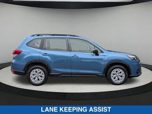2022 Subaru Forester Base