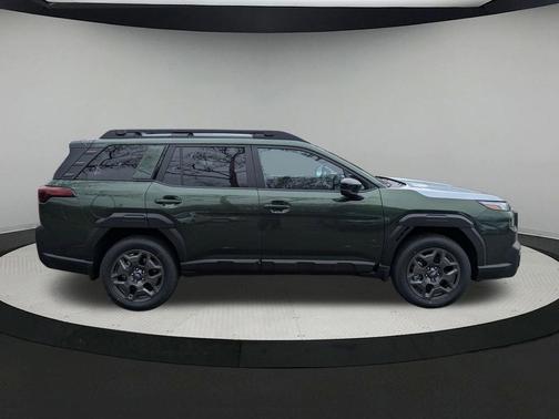 Deep Emerald Green Pearl 2026 Subaru Outback Premium
