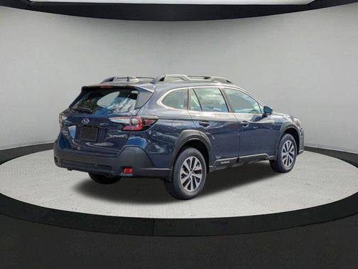 2025 Subaru Outback Base