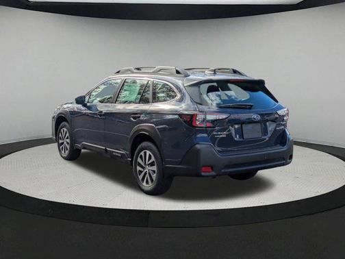 2025 Subaru Outback Base
