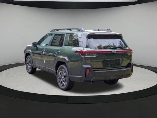 Deep Emerald Green Pearl 2026 Subaru Outback Premium