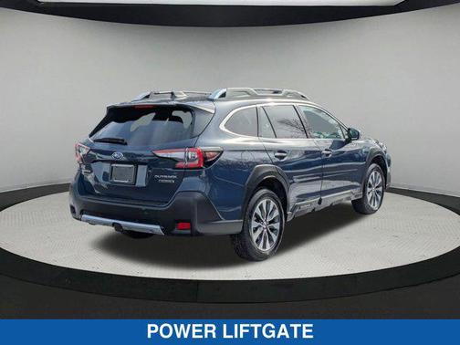 2025 Subaru Outback Touring