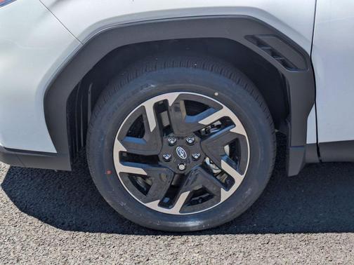 Crystal White Pearl 2026 Subaru Forester Hybrid Limited