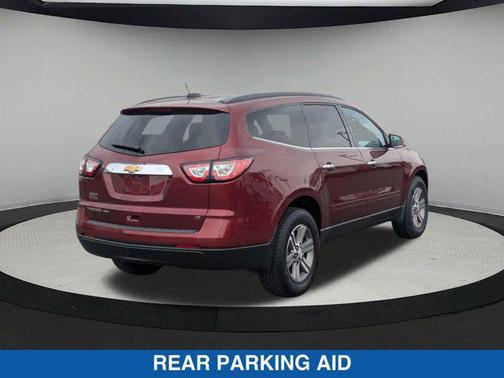 Siren Red Tintcoat 2017 Chevrolet Traverse 2LT