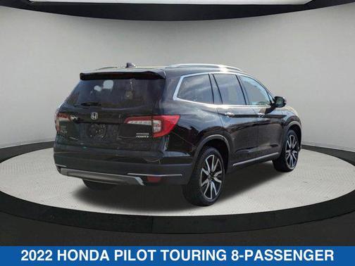 2022 Honda Pilot Touring 8-Passenger