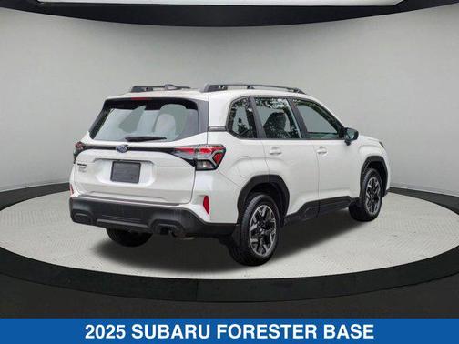 2025 Subaru Forester Base