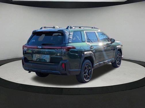 Deep Emerald Green Pearl 2026 Subaru Outback Limited