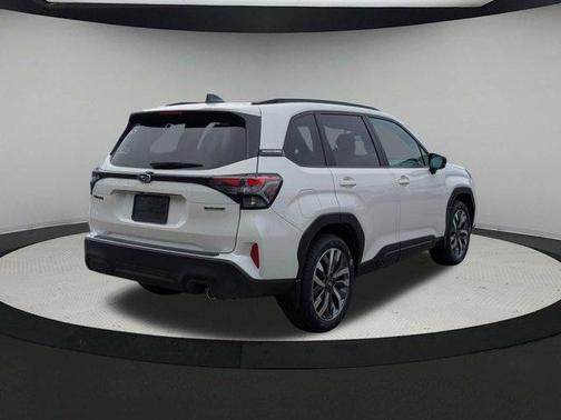 Crystal White Pearl 2026 Subaru Forester Touring