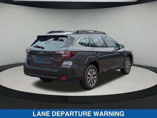 2025 Subaru Outback Base