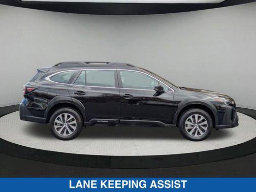 2025 Subaru Outback Base