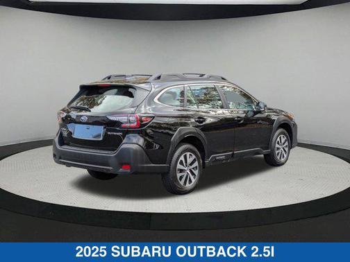 2025 Subaru Outback Base