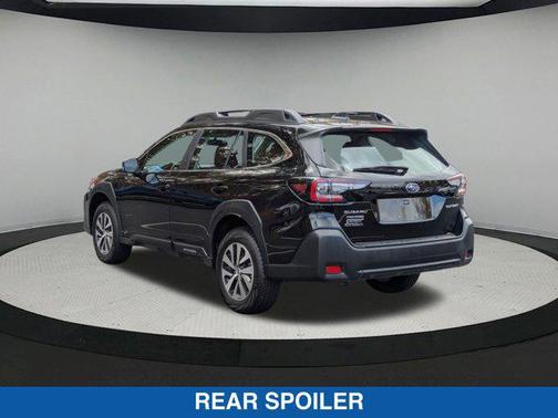 2025 Subaru Outback Base