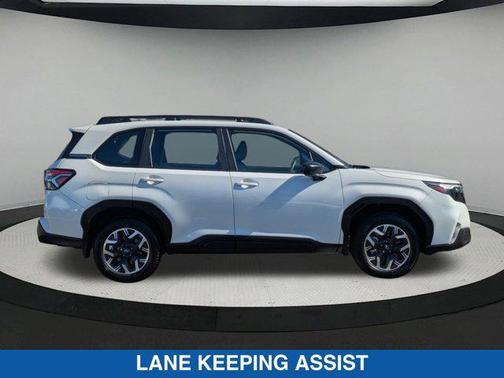 2025 Subaru Forester Base