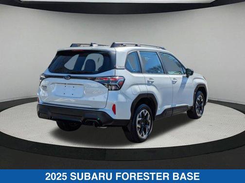 2025 Subaru Forester Base