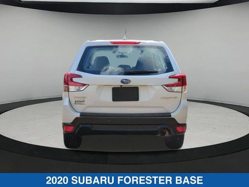 Crystal White Pearl 2020 Subaru Forester Base