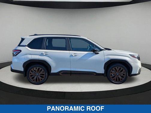 Crystal White Pearl 2025 Subaru Forester Sport