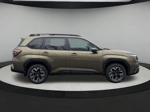 Autumn Green Metallic 2026 Subaru Forester Premium