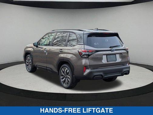 Brilliant Bronze Metallic/Crystal Black Silica 2025 Subaru Forester Hybrid Touring