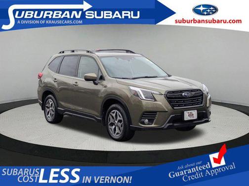 2023 Subaru Forester Premium