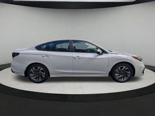 2025 Subaru Legacy Limited