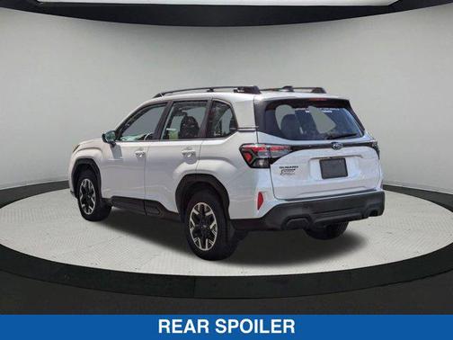 2025 Subaru Forester Base